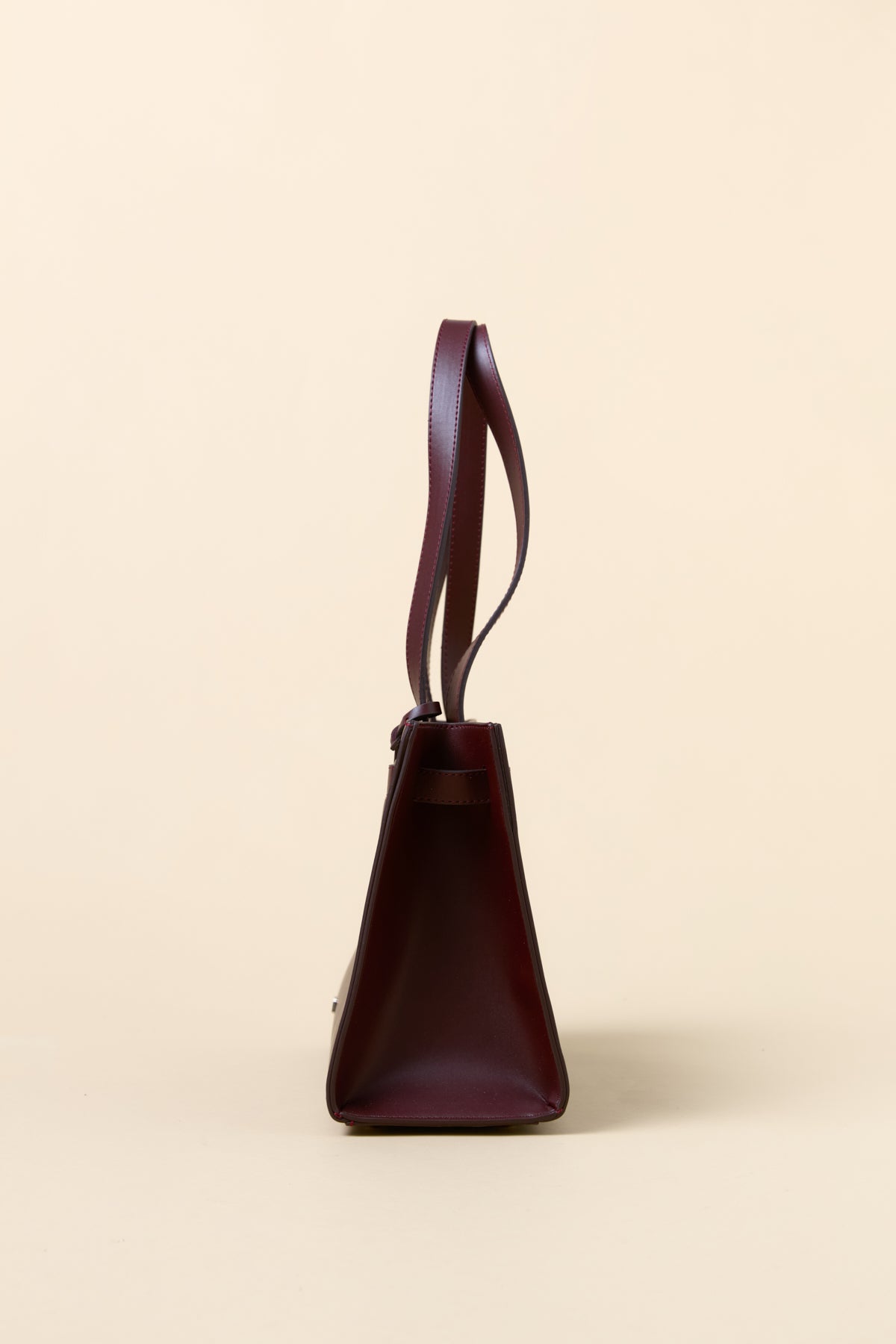 Metal Accessory Tote Bag - Burgundy