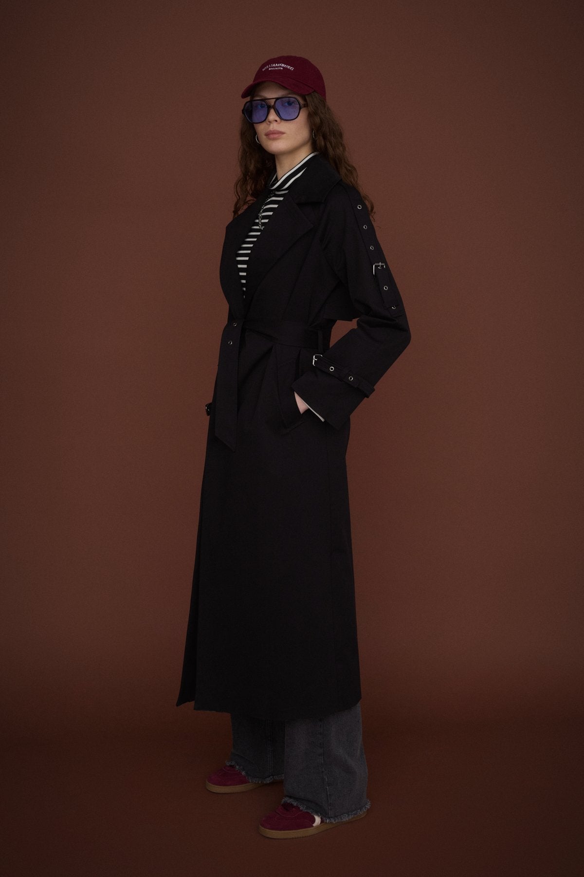 metal-toka-detayli-rahat-trenc-siyah-239945.jpg