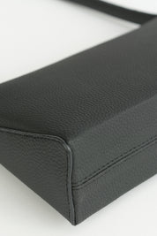 Minimal Omuz Çantası - Siyah