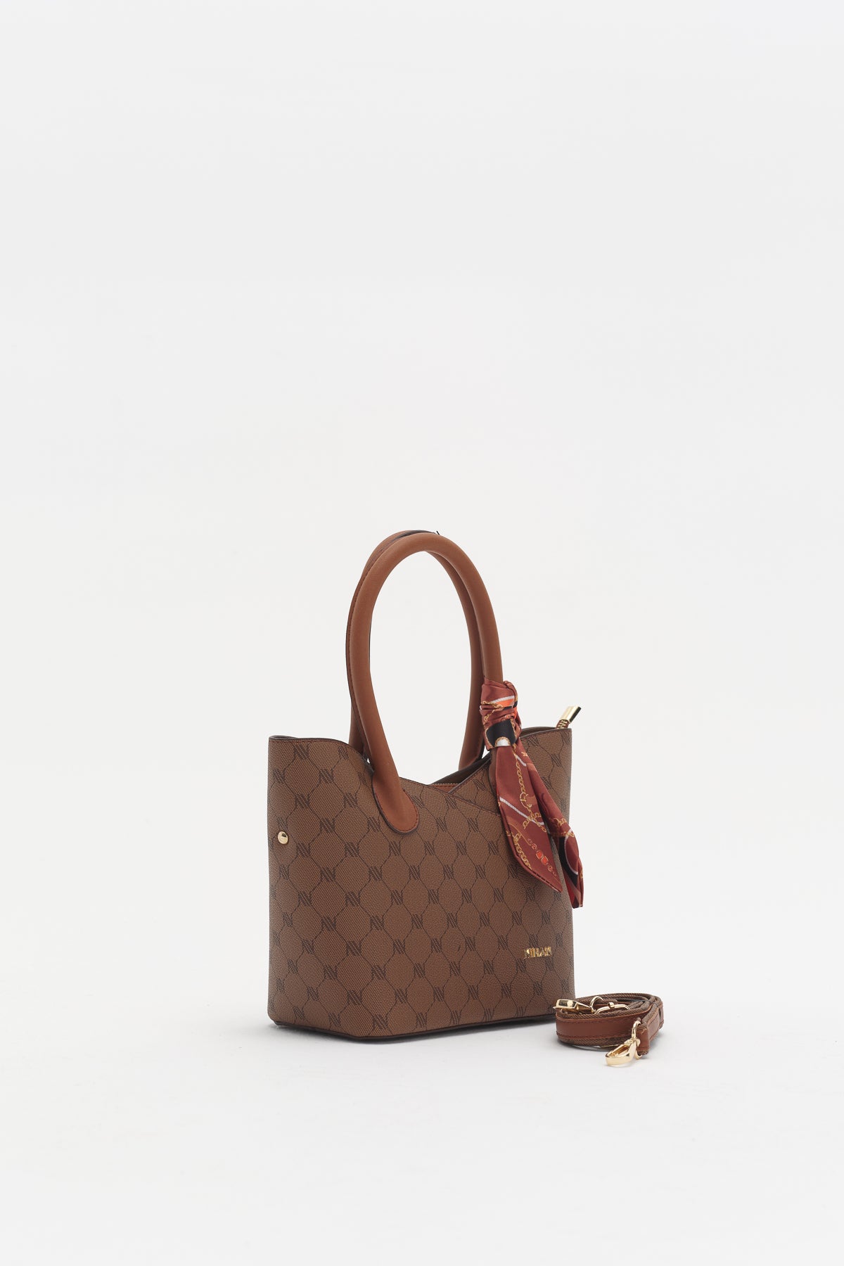 monogram-el-cantasi-taba-264583_ecbce507-14cd-4c66-a724-dd46e66f137e.jpg