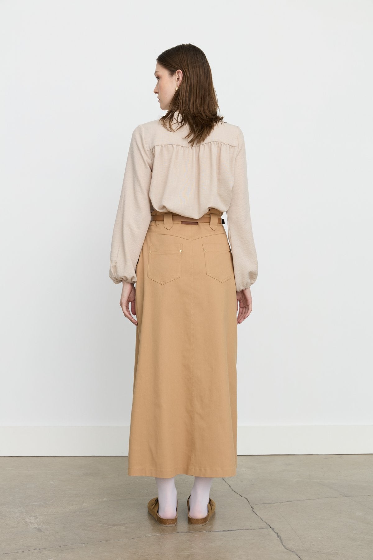 Nakış Detaylı Kemerli Kanvas Denim Etek - Camel
