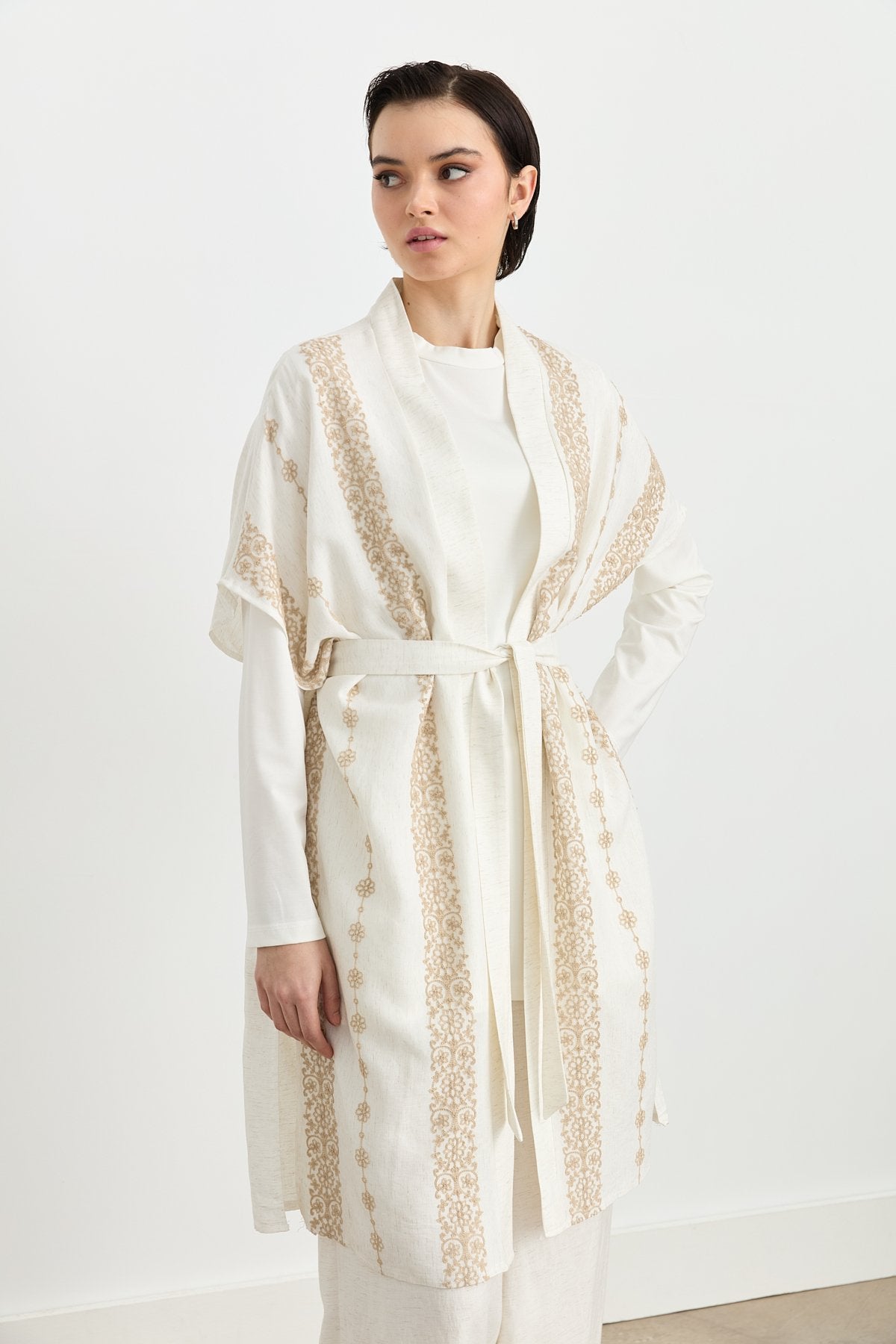 nakis-detayli-pantolon-kimono-keten-takim-bej-248607.jpg