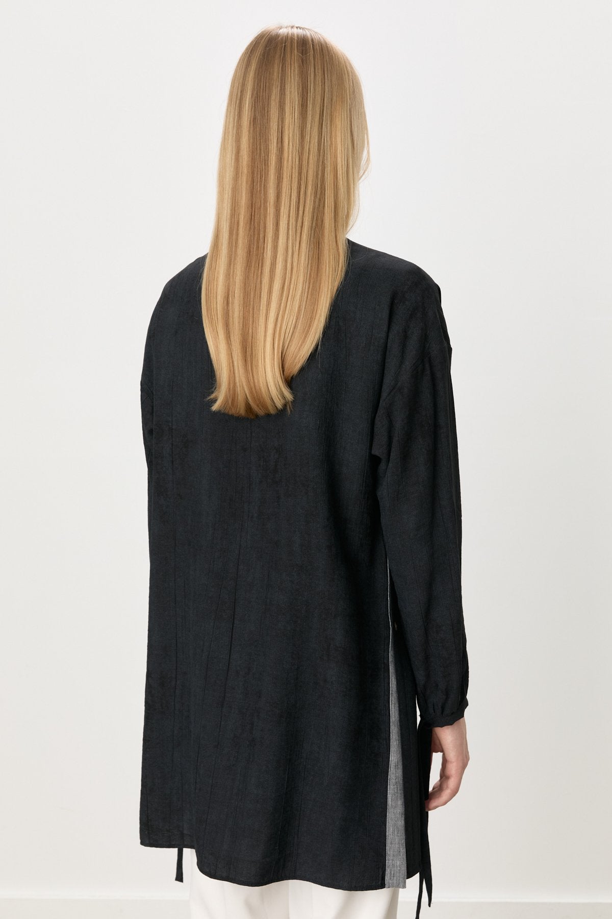 Embroidered Side-Button Viscose Tunic - Black