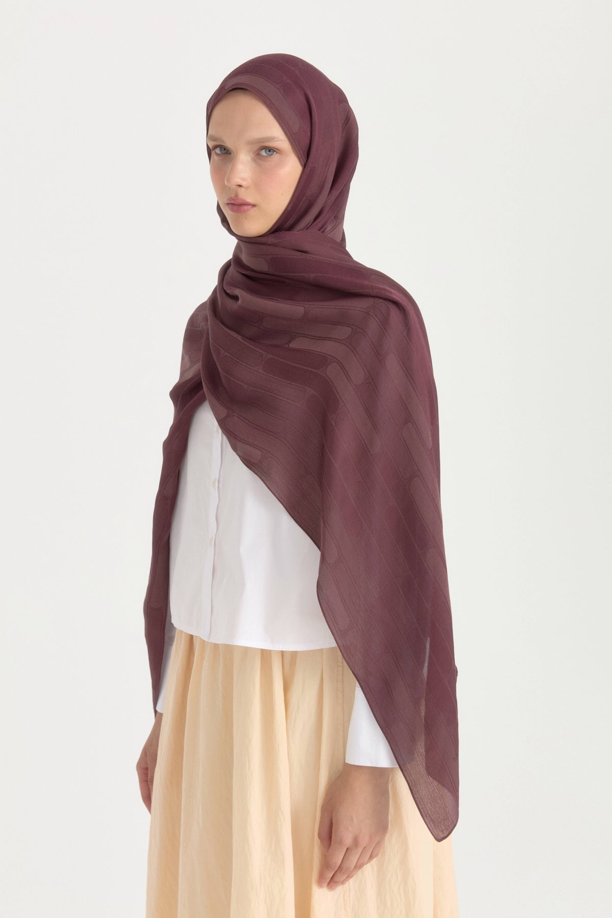 Nara Silky Natural Jacquard Shawl - Plum Rot