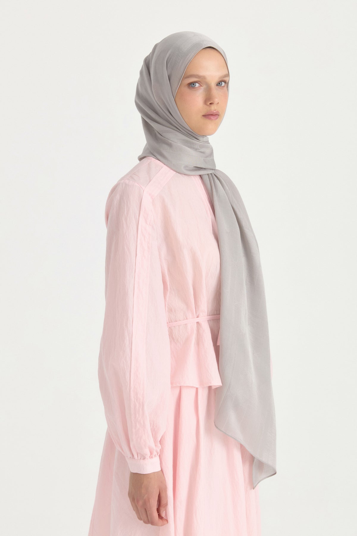 Nara Silky Natural Jacquard Shawl - Silver