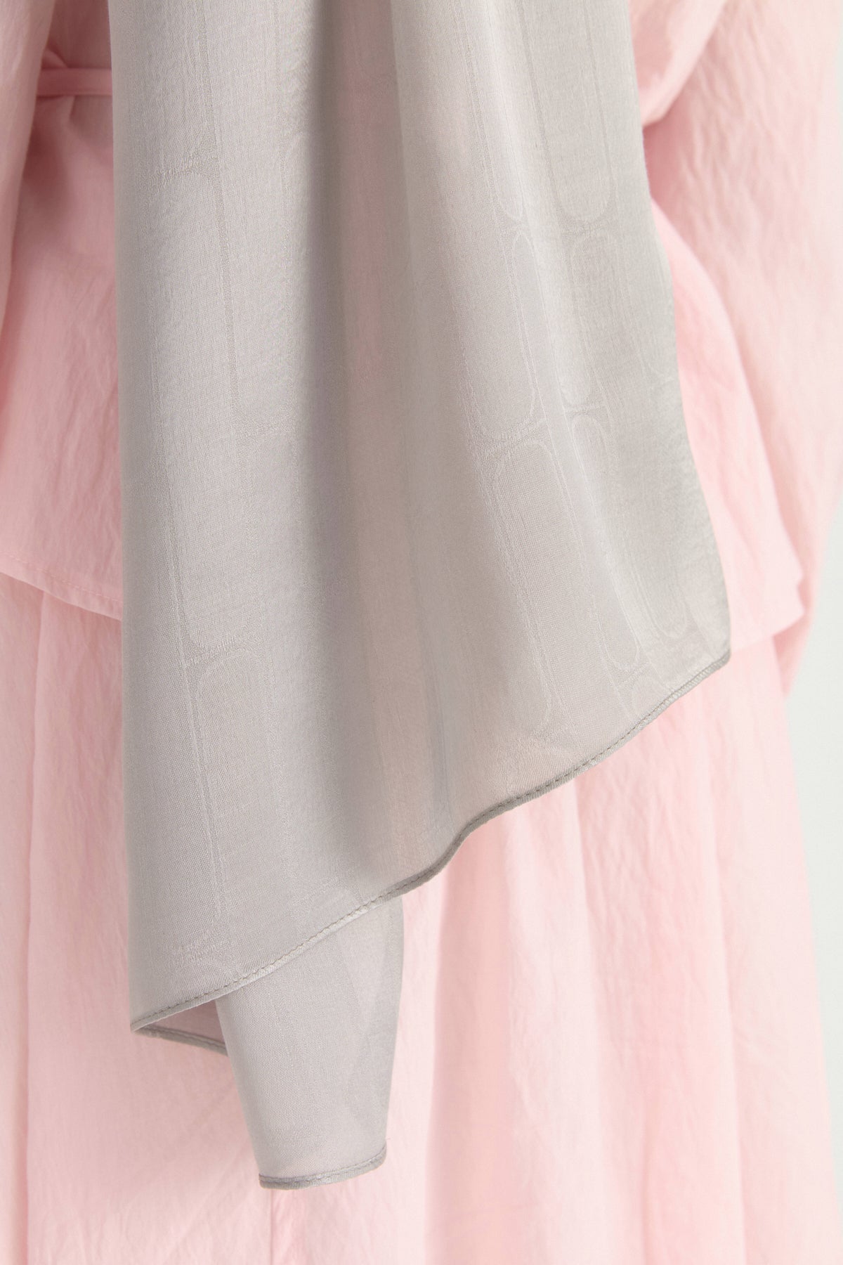 Nara Silky Natural Jacquard Shawl - Silver