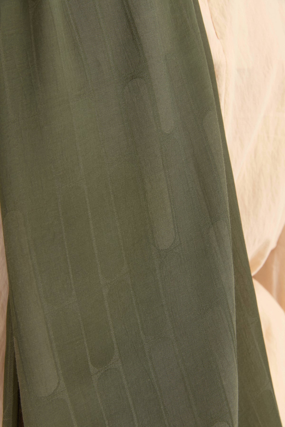 Nara Silky Natural Jacquard Shawl - Dark Green
