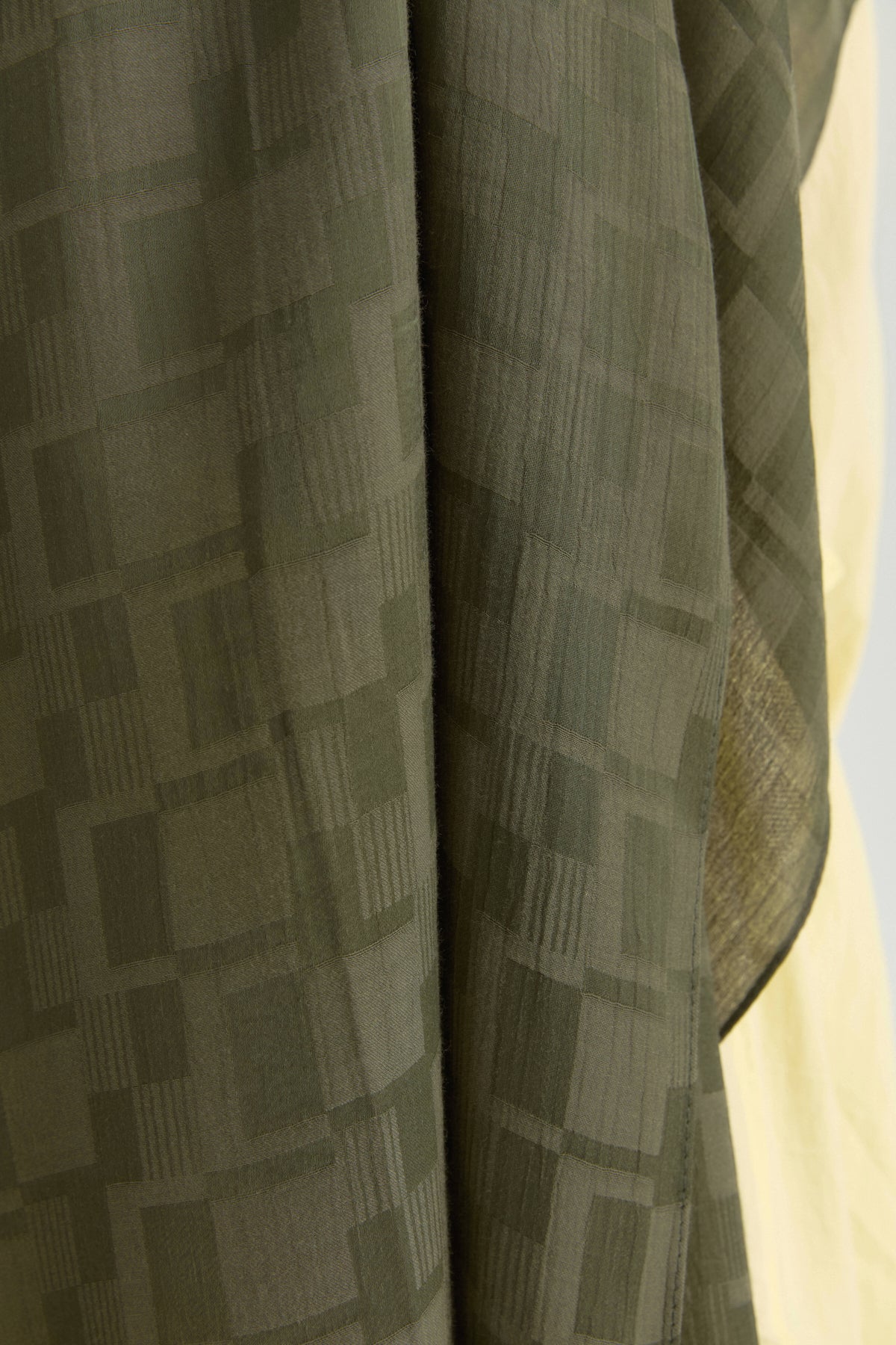 Nara Silky Natural Cotton-Floss Shawl - Dark green
