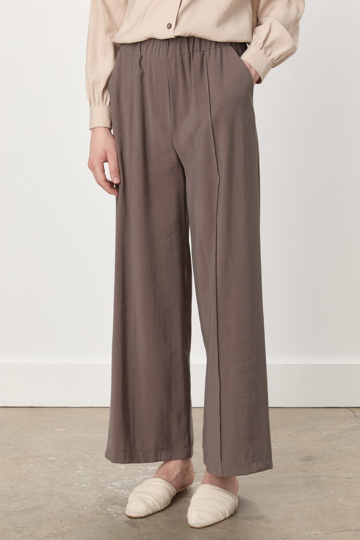 nervur-detayli-bol-paca-tencel-modal-pantolon-kahve-251714.jpg