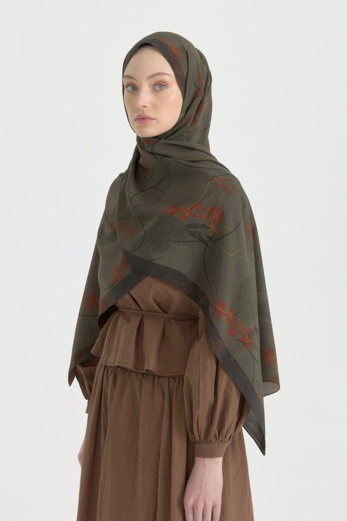 niva-krep-ipek-sal-yesil-264083.jpg