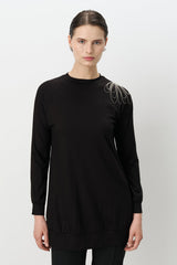 Tunic with Chain Detail on the Shoulder - Black