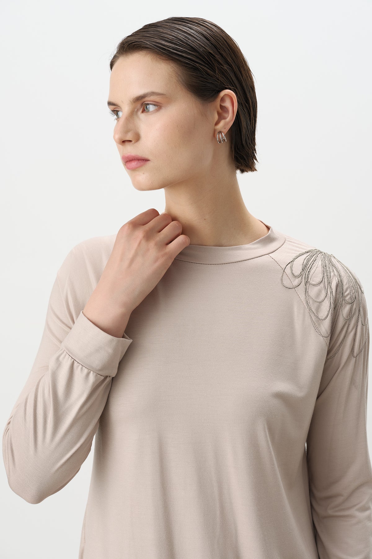 Tunic with Chain Detail on the Shoulder - Stone