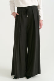 Pleated Wide Leg Lyocell Trousers - Black