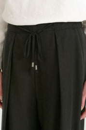 Pleated Wide Leg Lyocell Trousers - Black