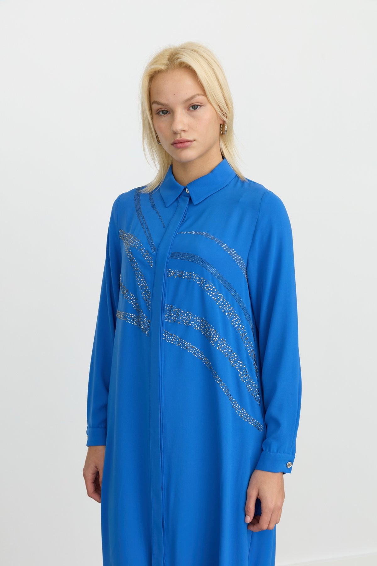 Long, Straight-Cut Tunic with Stone Embellishment at the Front - Navy Blue
