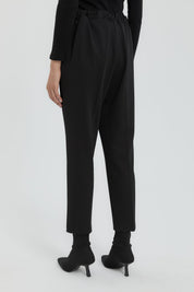 Knitted Carrot Pants - Black