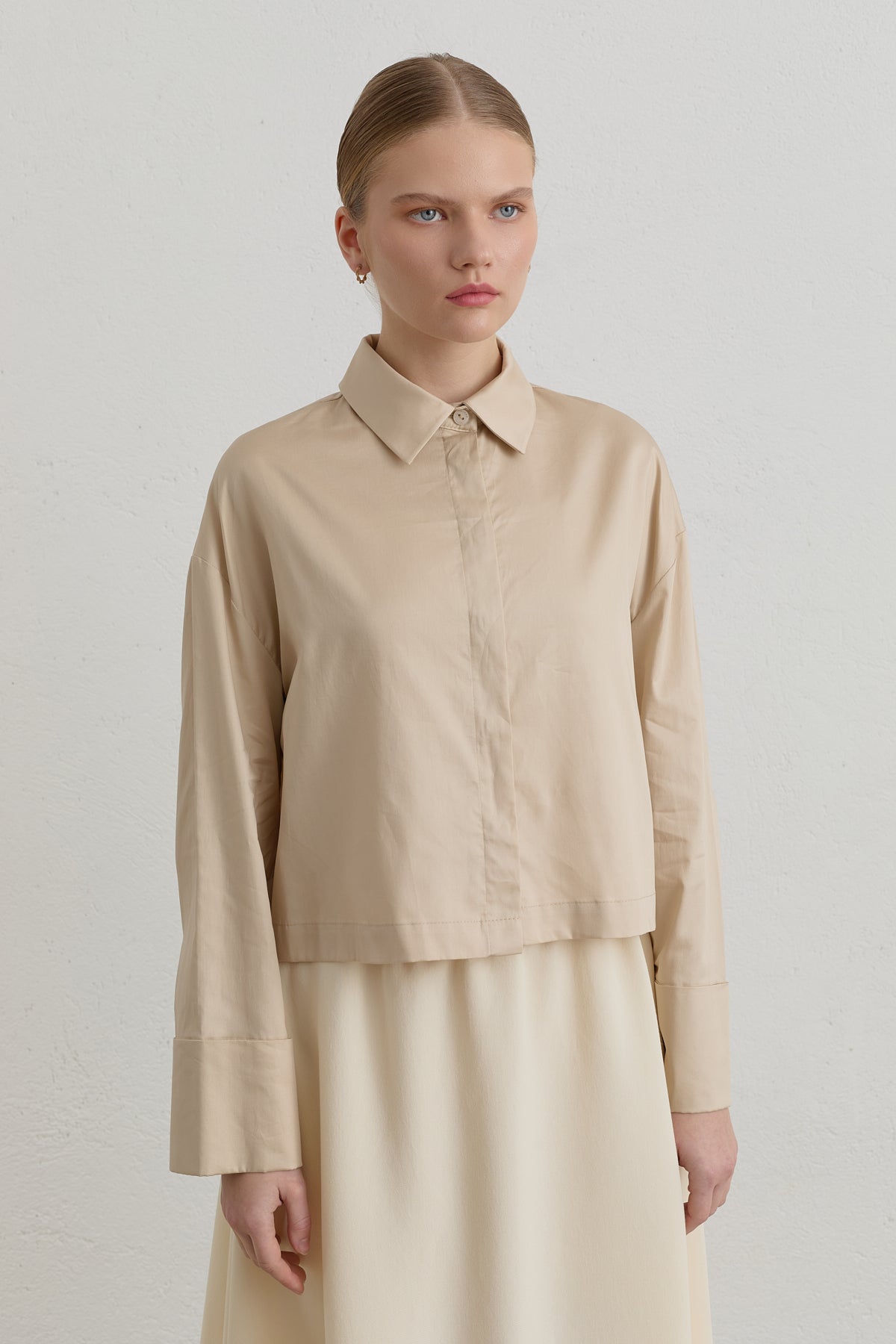 Cotton Crop Basic Shirt - Beige