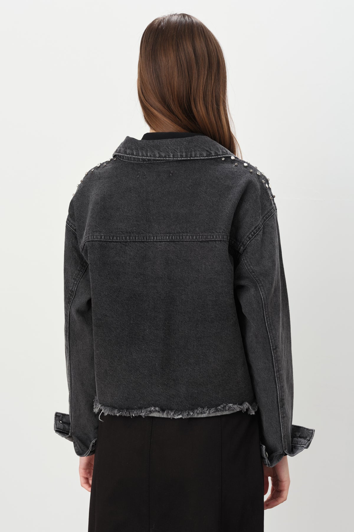 Parlak Taş Aksesuarlı Crop Kot Denim Ceket - Siyah