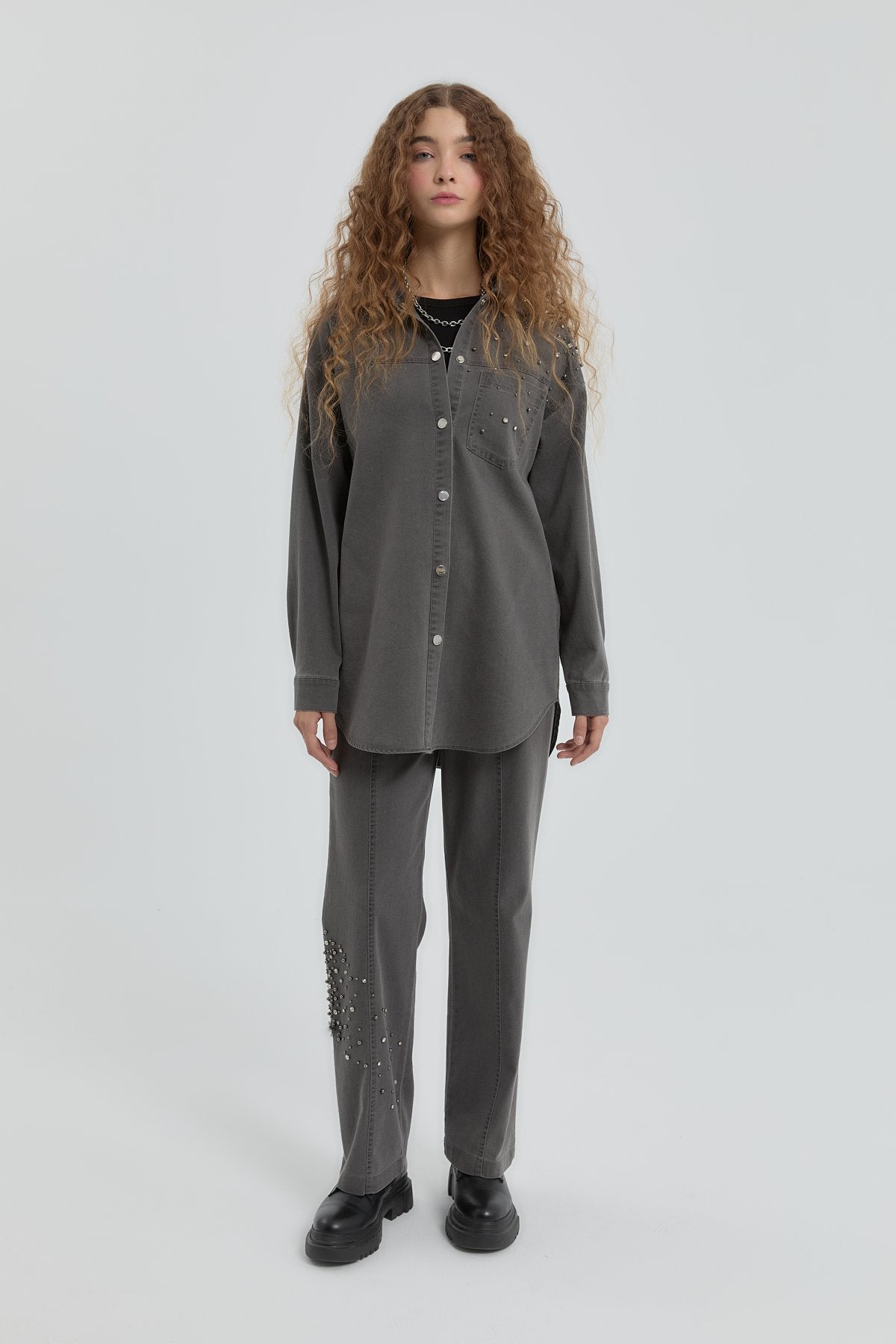 Parlak Taşlı Denim Pantolon Tunik Takım - Gri
