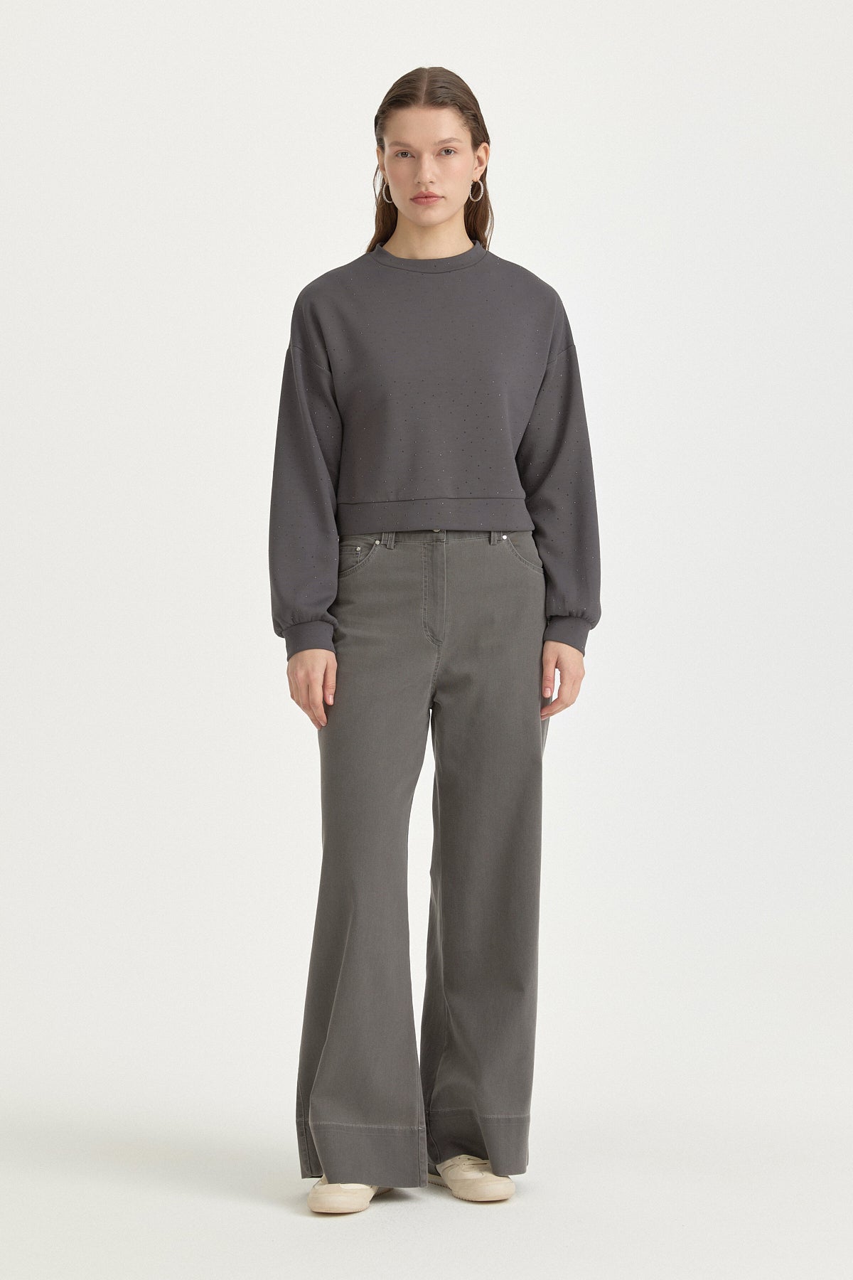 parlak-tasli-orme-crop-bluz-fume-262257.jpg