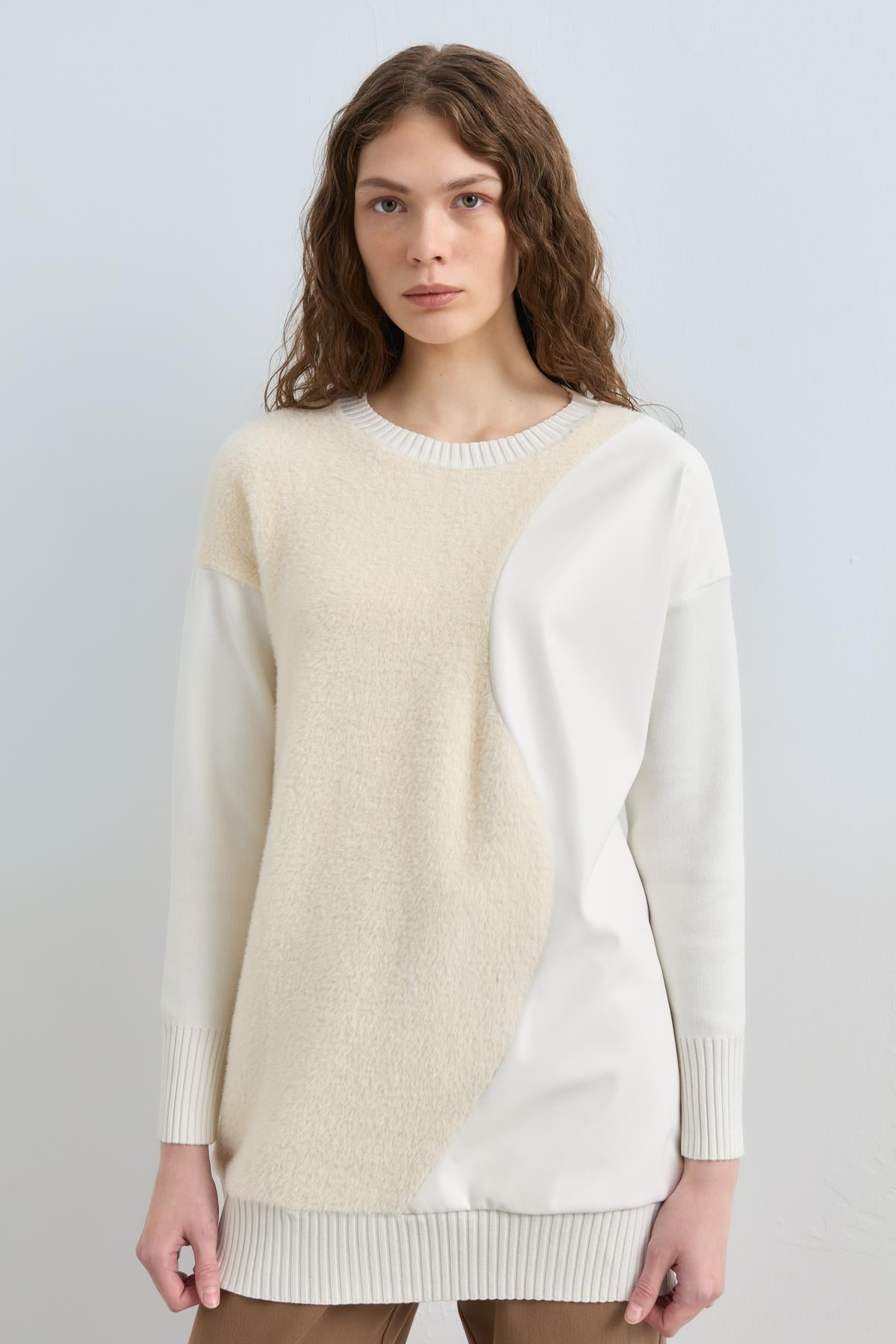 Peluş Detaylı Triko Tunik - Ekru