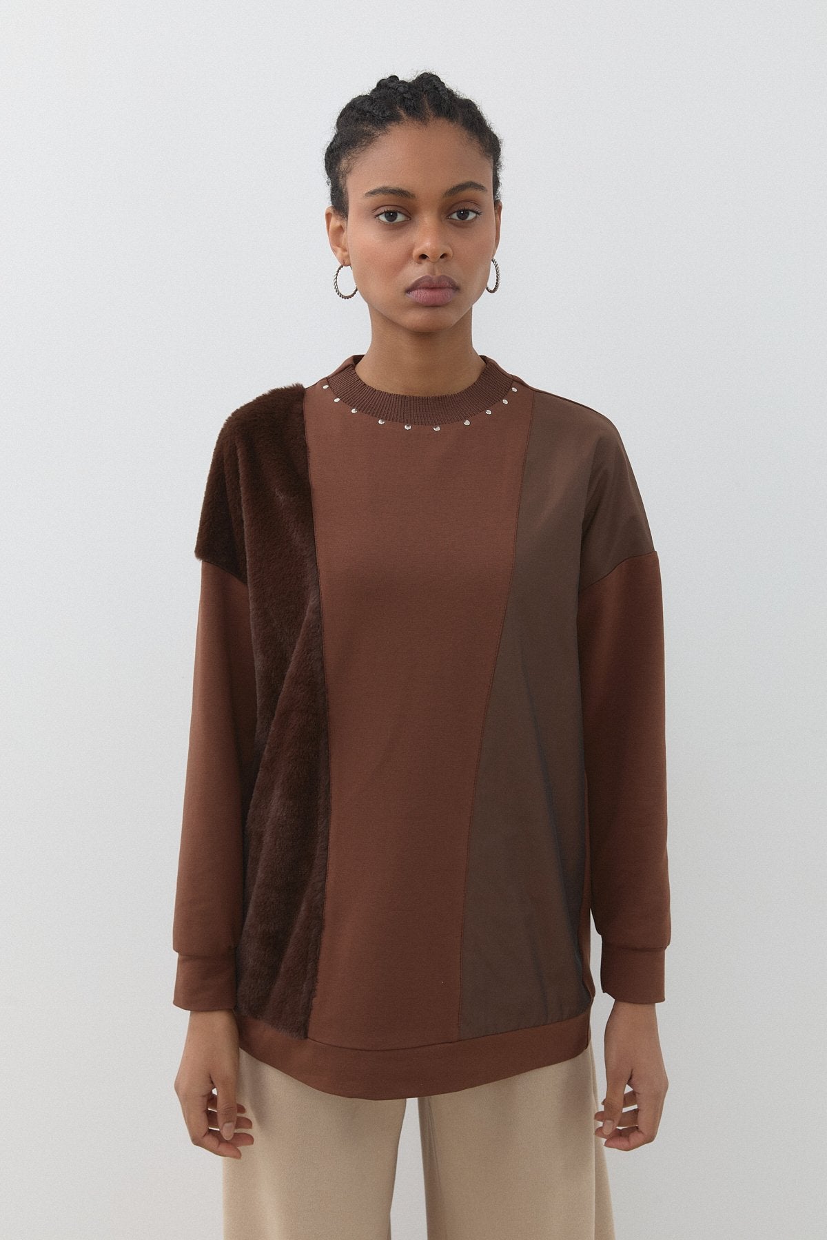 pelus-ve-kumas-mixli-spor-sweat-kahve-261080.jpg