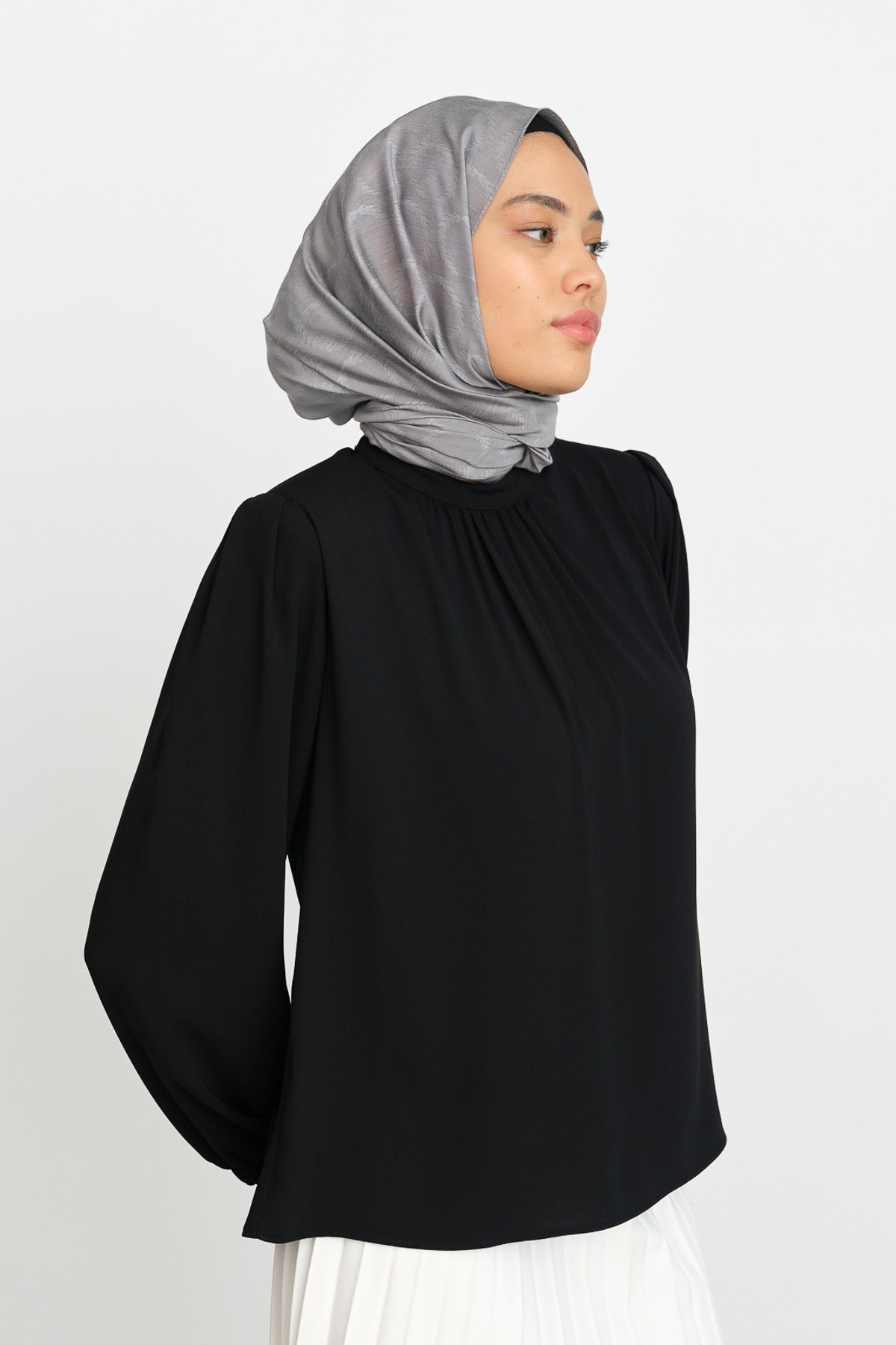 Pleated Detailed Blouse - Black