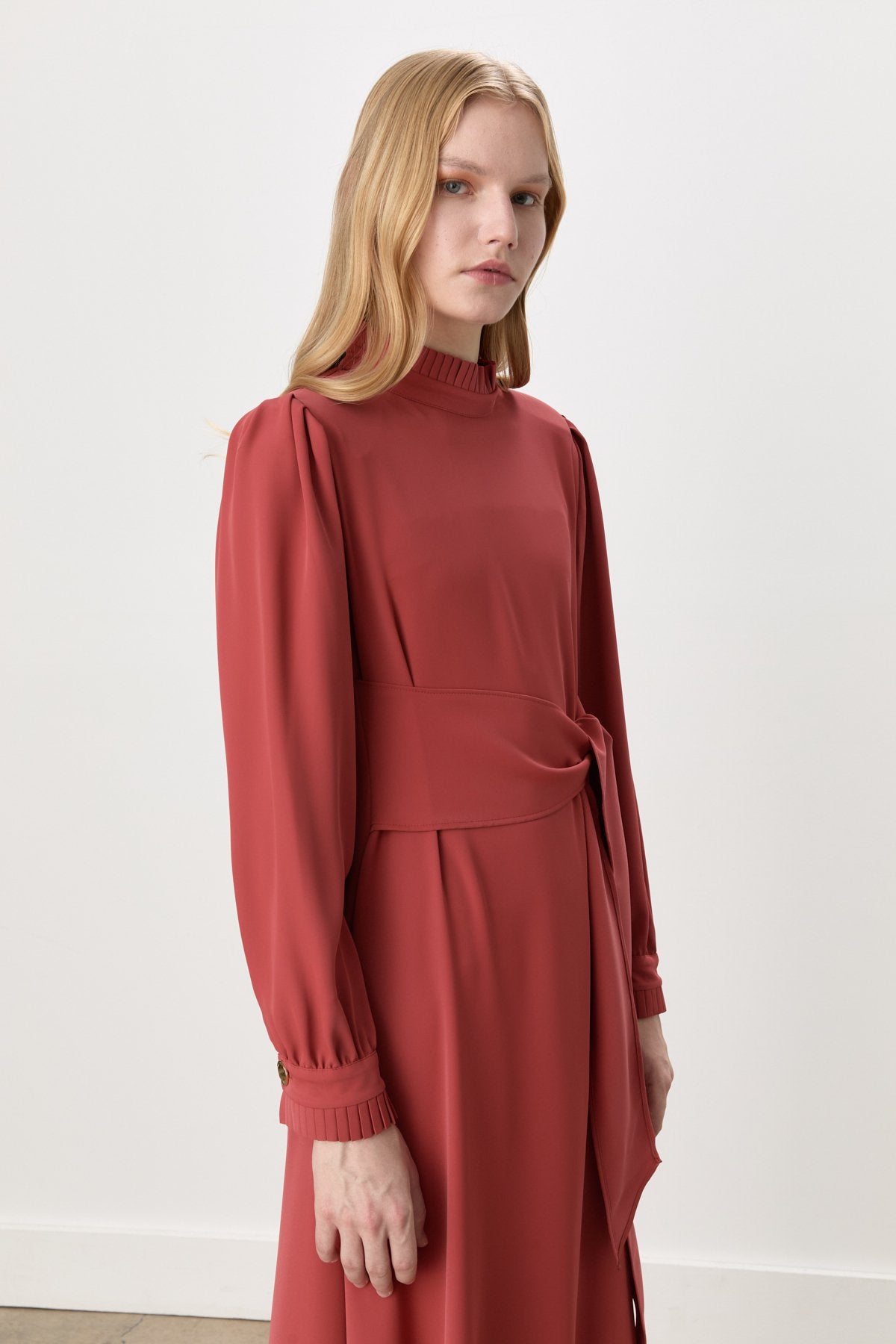 Elegant Dress with Pleat Details - Terracotta