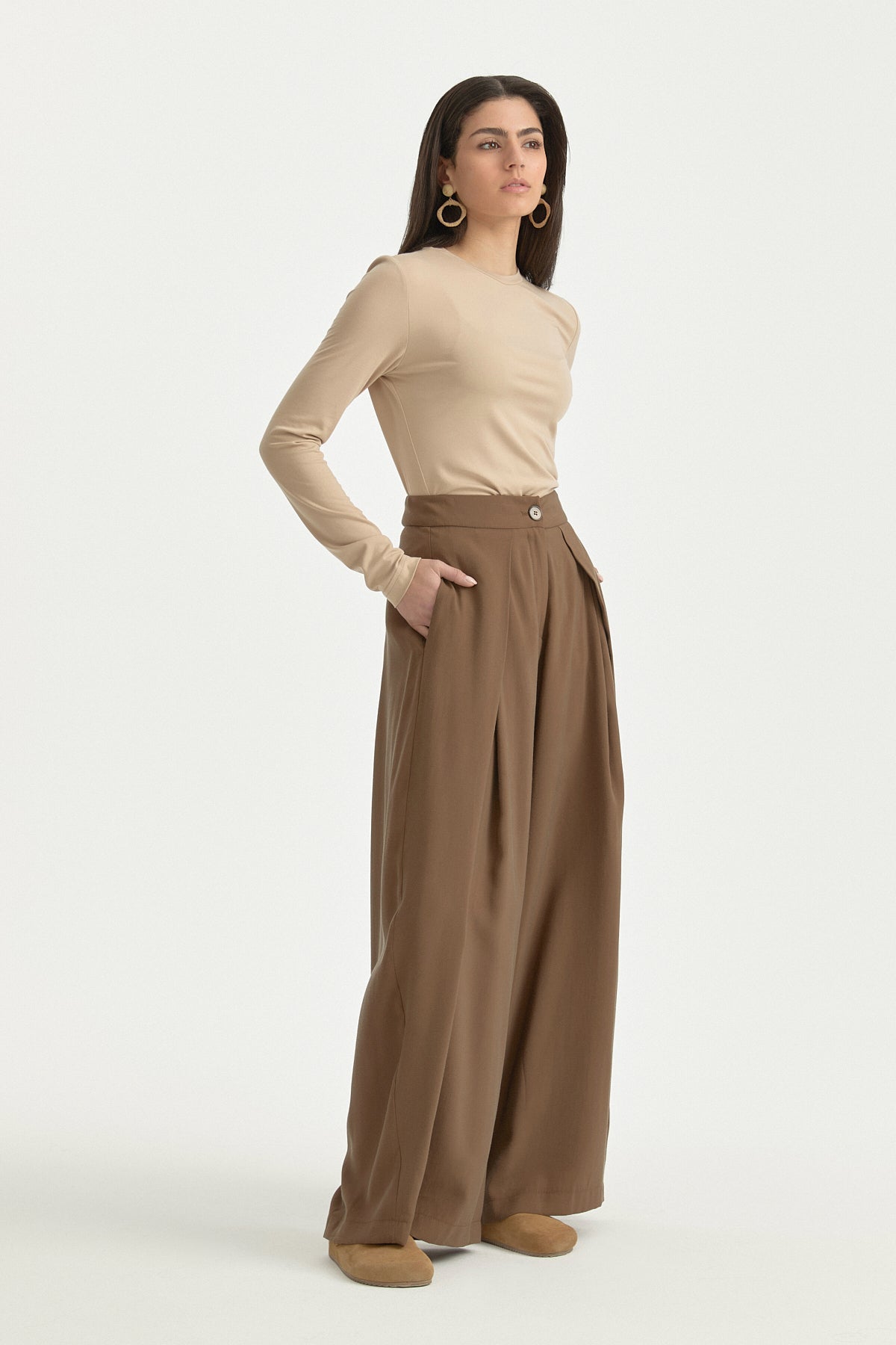 pileli-yuksek-bel-lyocell-pantolon-kahve-262442.jpg