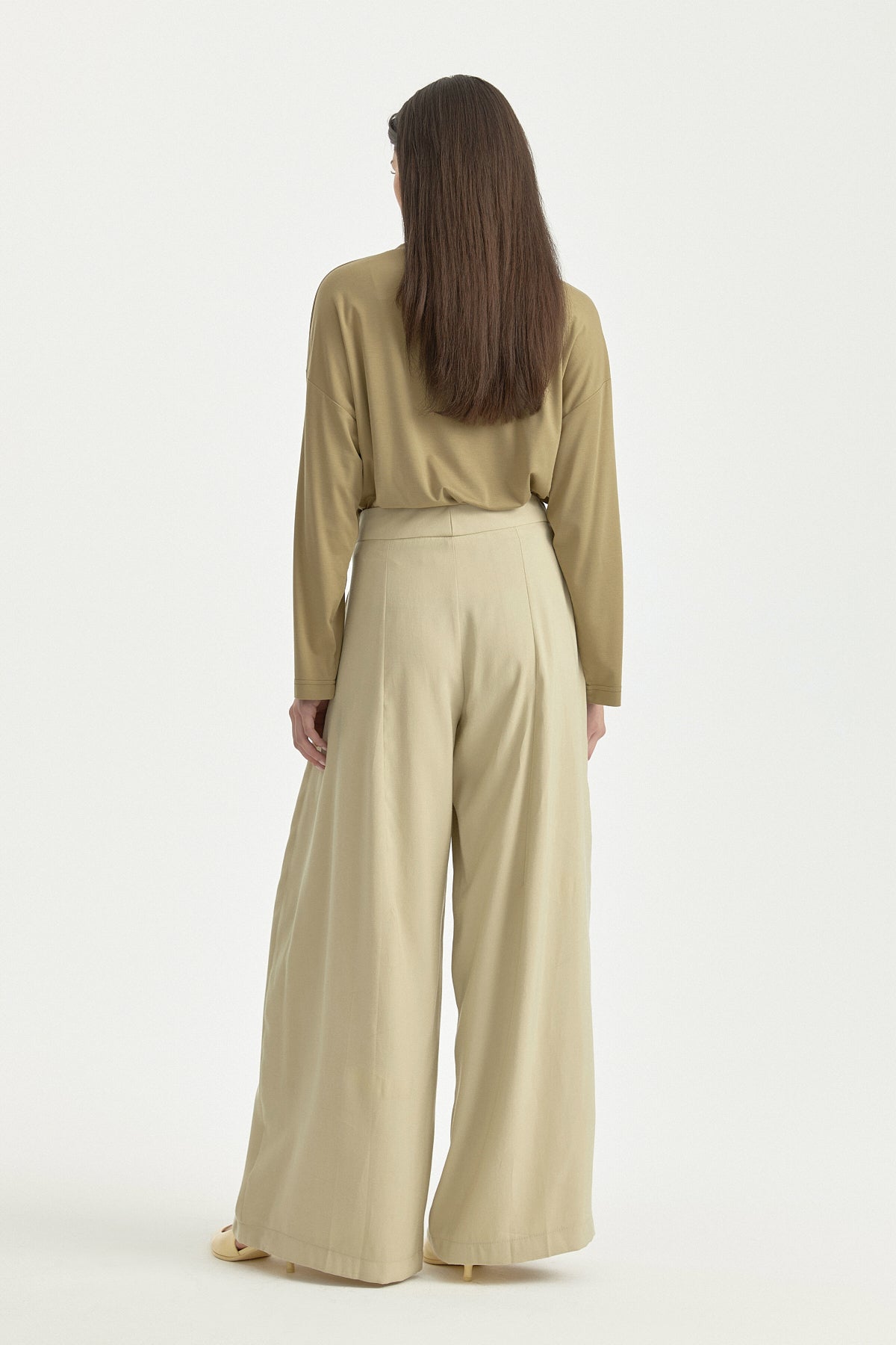 Pleated High-Waisted Lyocell Trousers - Thyme