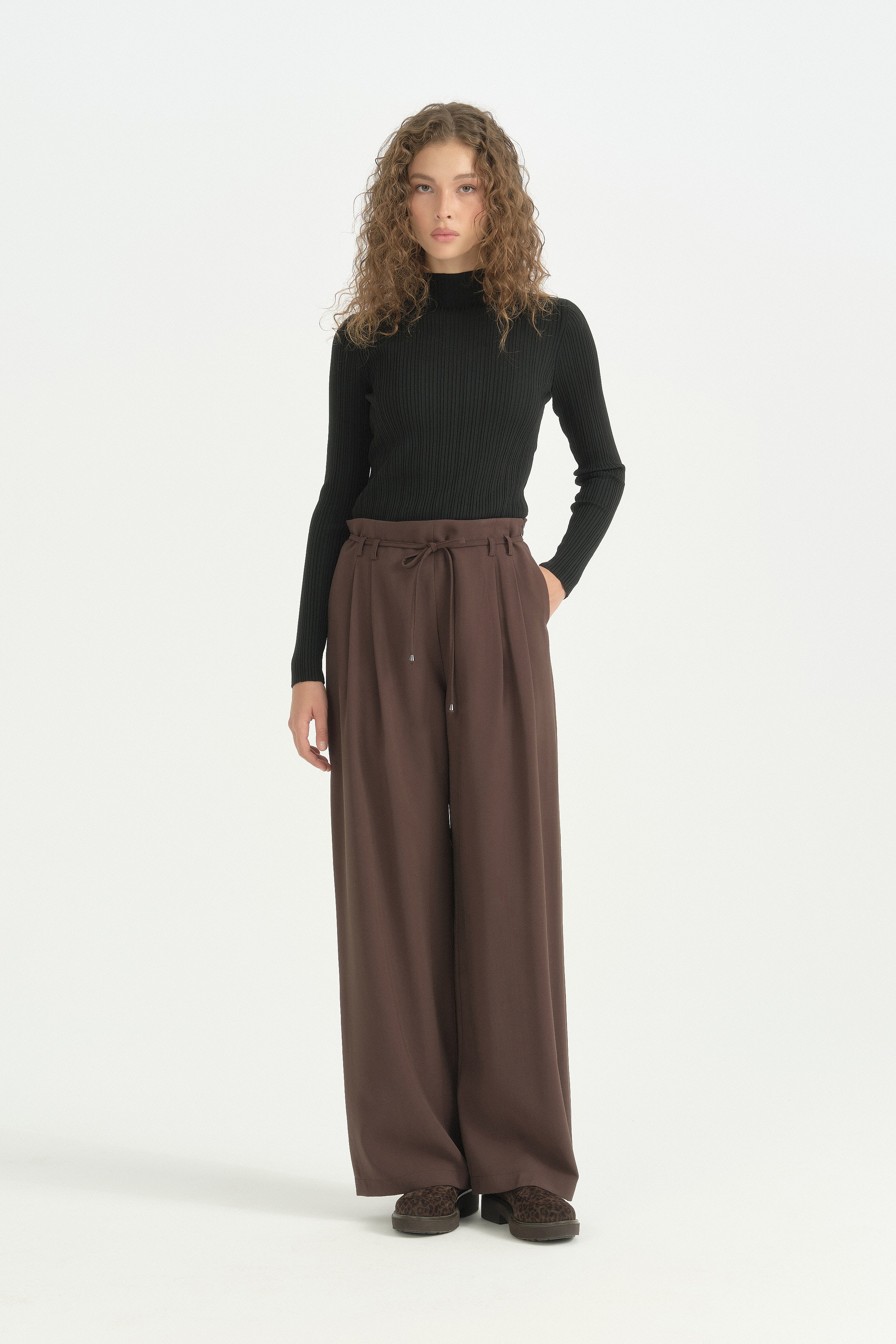 Pili Detaylı Bağcıklı Modal Pantolon - Kahve