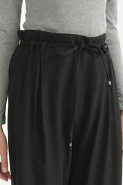 Pili Detaylı Bağcıklı Modal Pantolon - Siyah