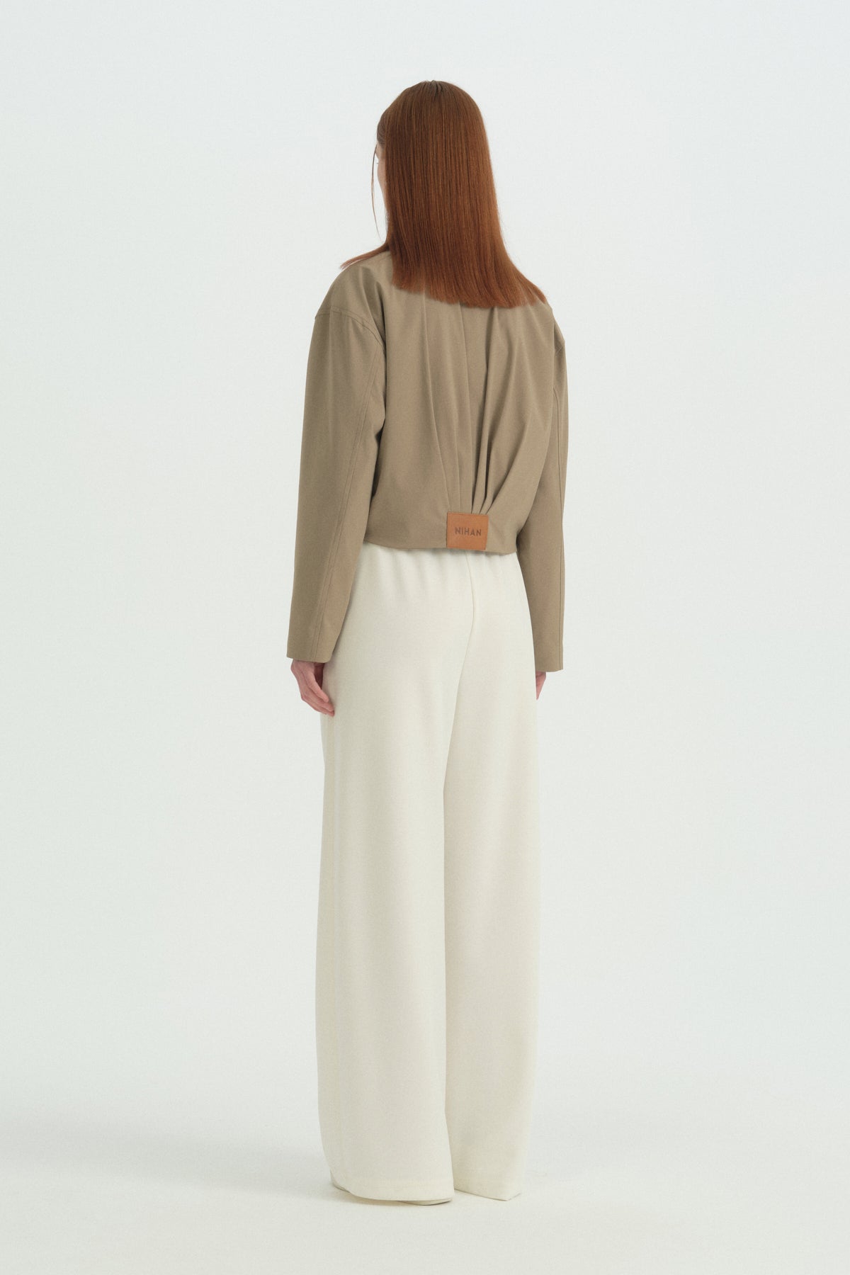 Pili Detaylı Crop Ceket - Vizon