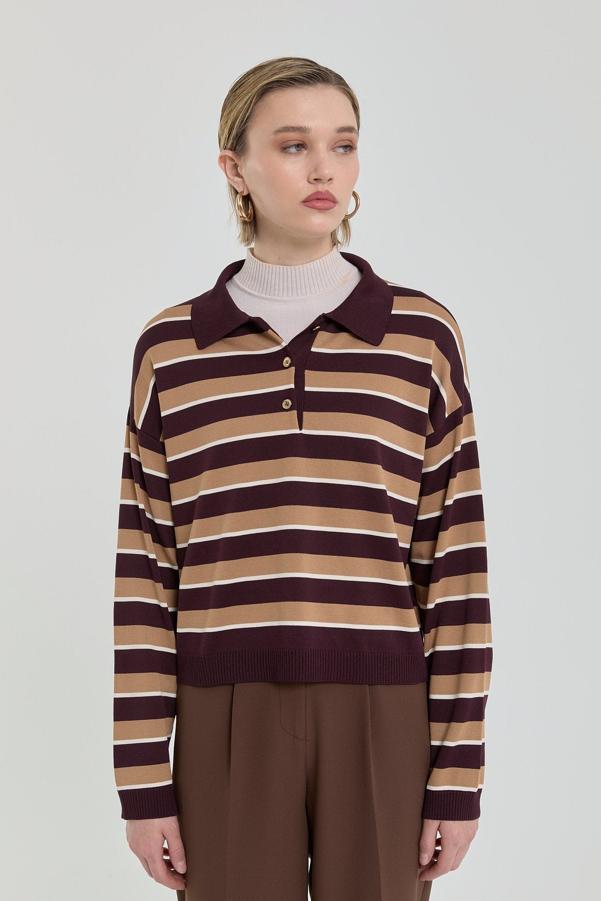 Polo Collar Crop Sweater - Burgundy