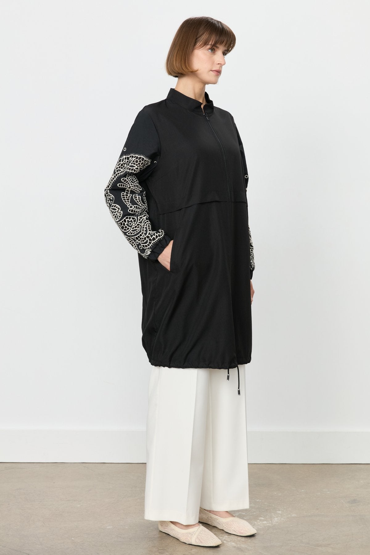 Relaxed Fit Lace Slip-On - Ecru