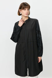 Relaxed Fit Lace Slip-On - Black