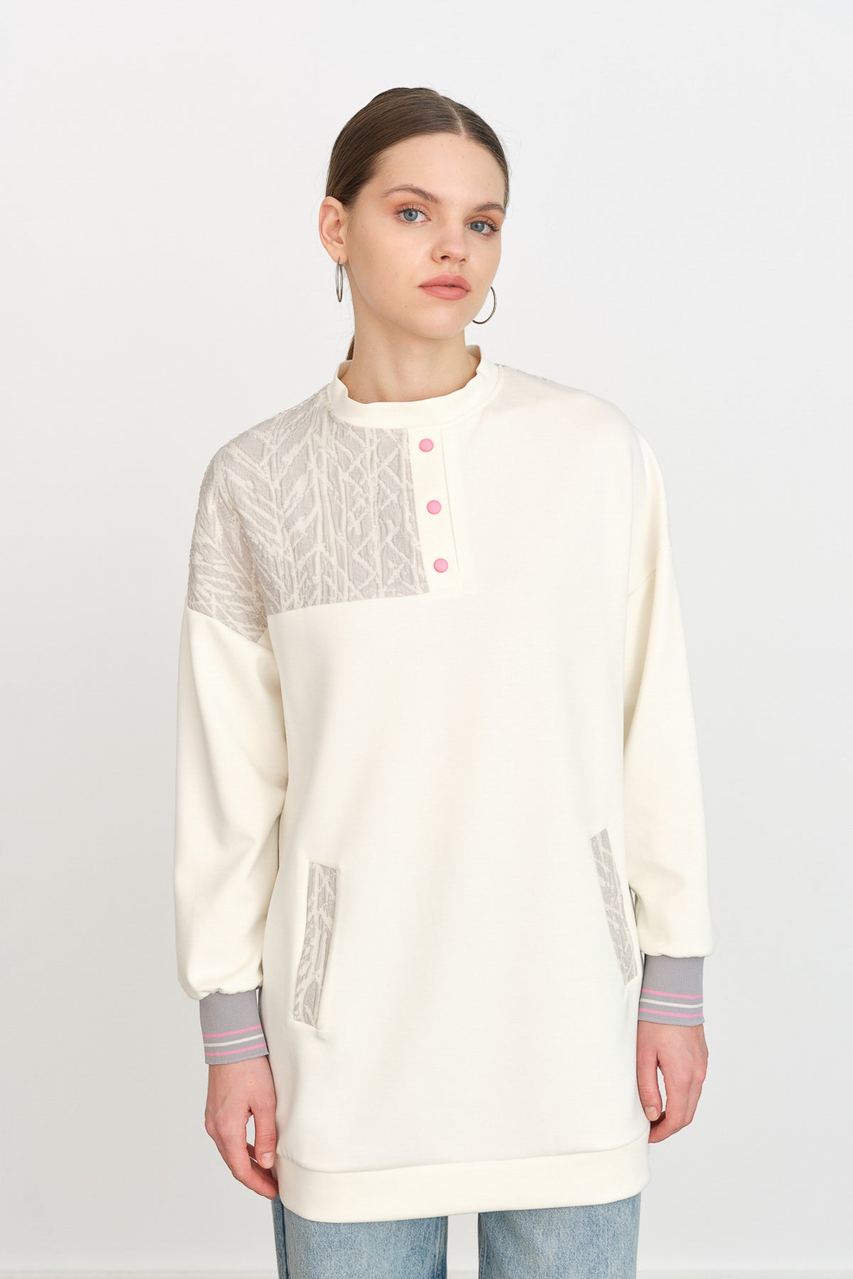 Ribana Detaylı Kumaş Garnili Örme Sweat - Ekru