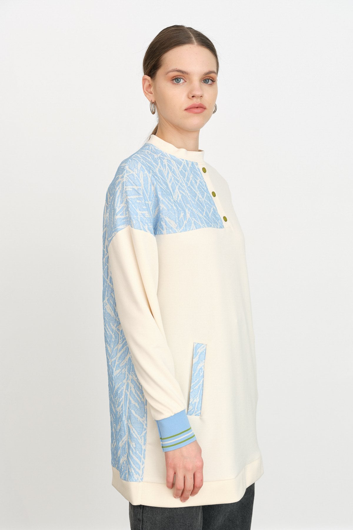 Ribbed Detail Fabric Trimmed Knitted Sweatshirt - Blue