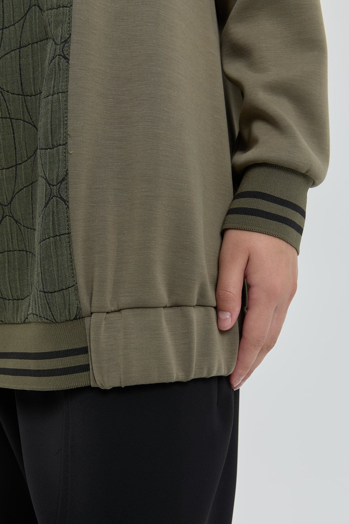 Ribbed Sweatshirt - Khaki