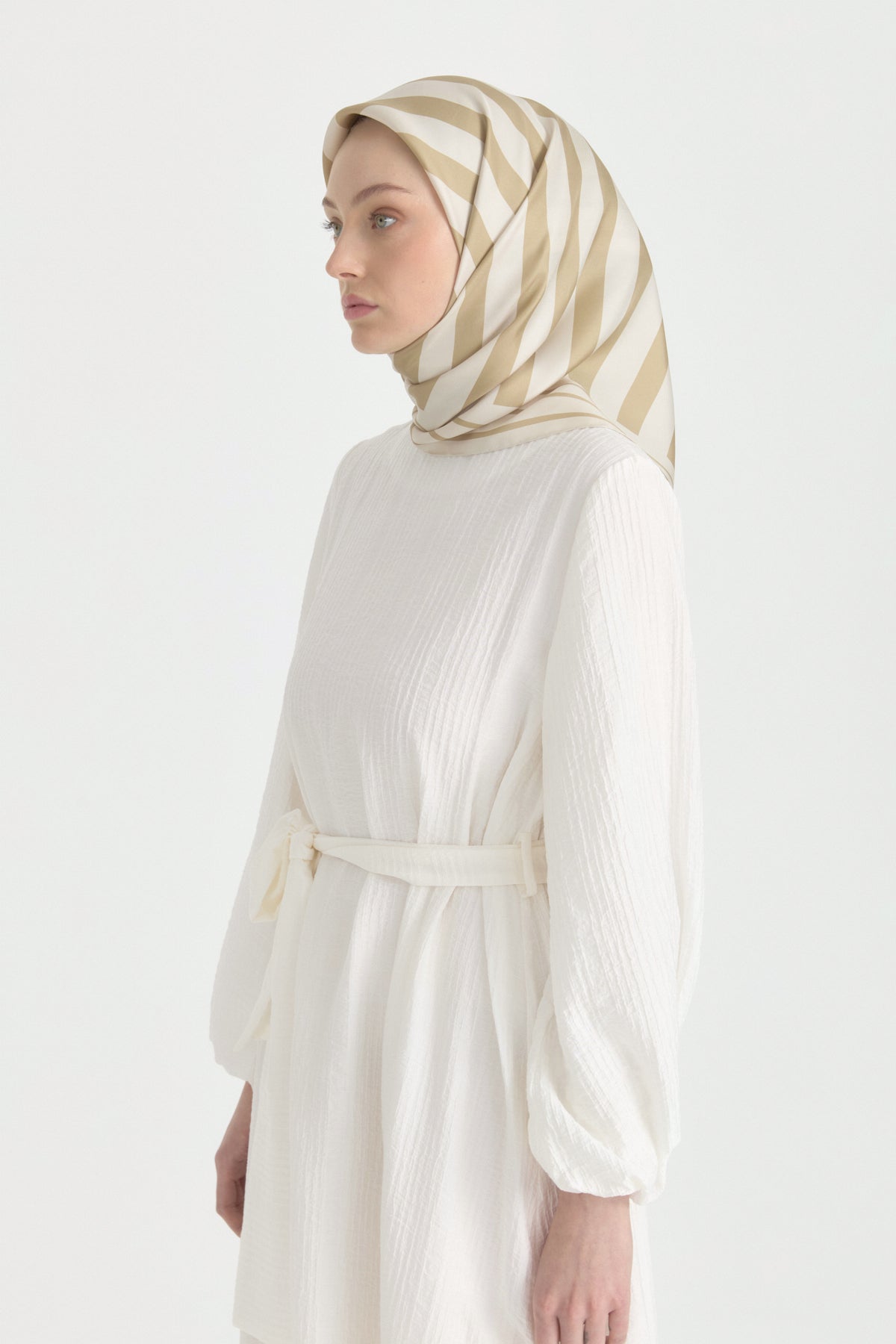 ritim-twill-ipek-esarp-gold-264235.jpg