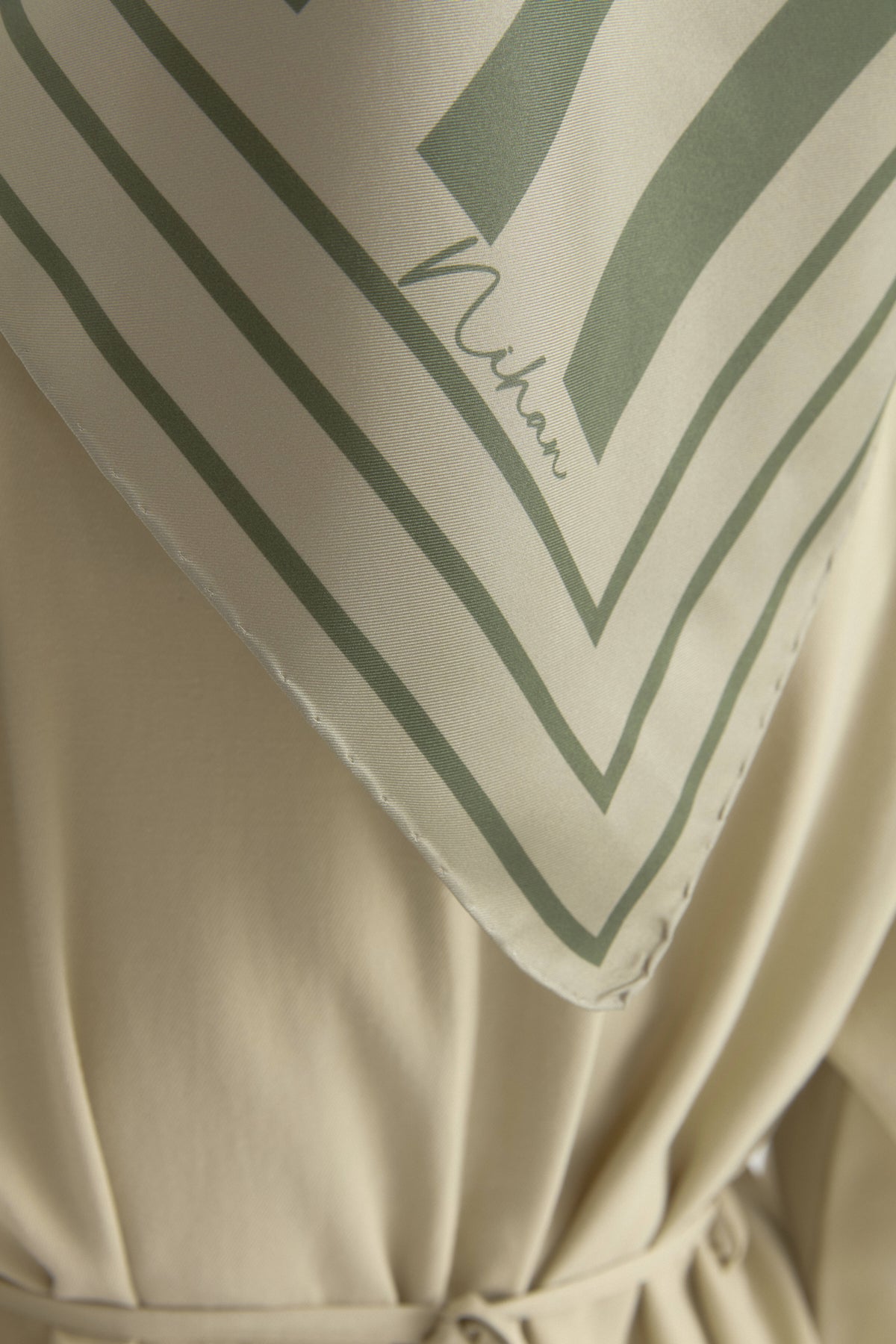 Ritim Twill Silk Scarf - Moss Green