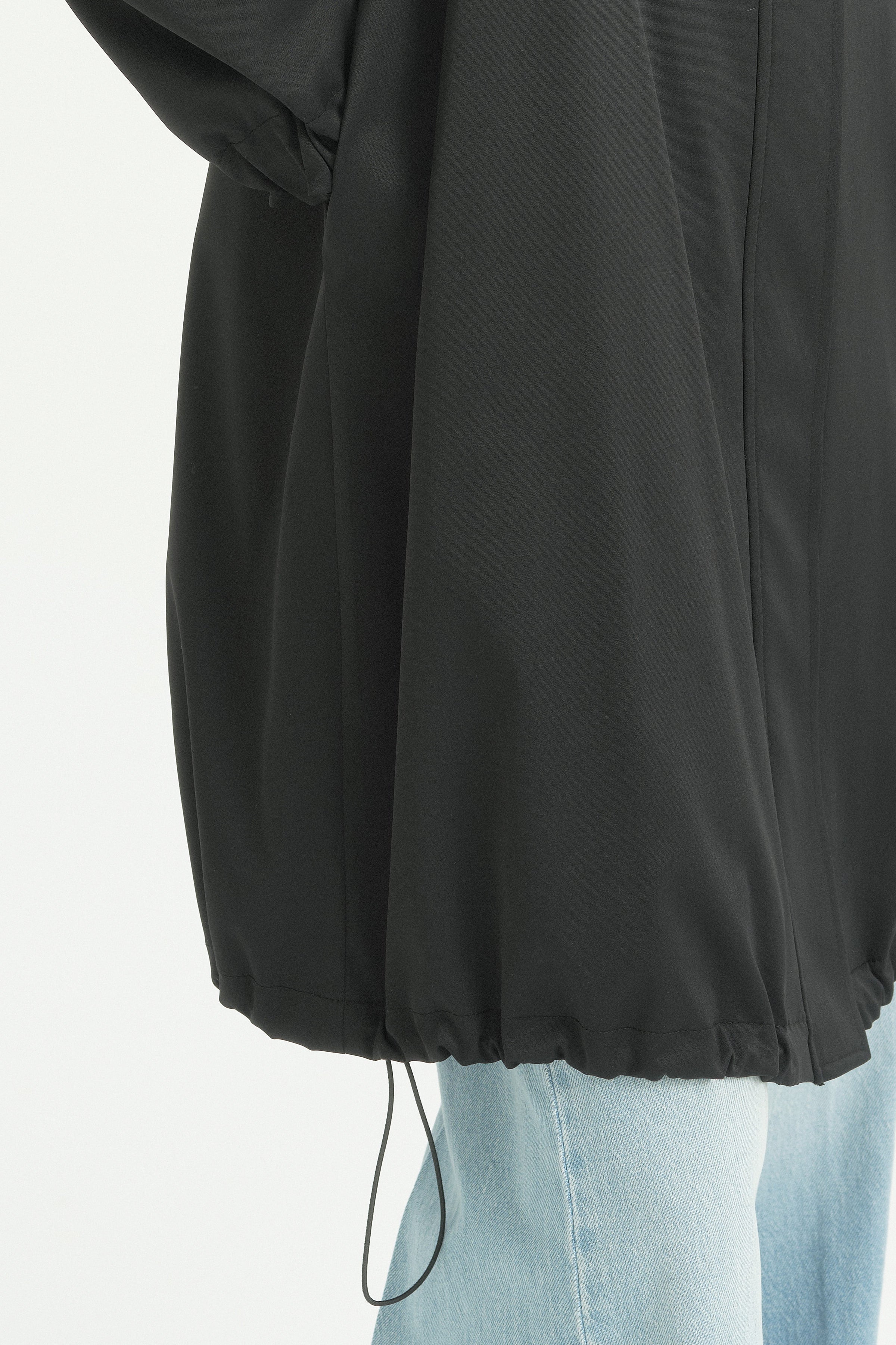 Sabit Kapüşonlu Oversize Yağmurluk - Siyah