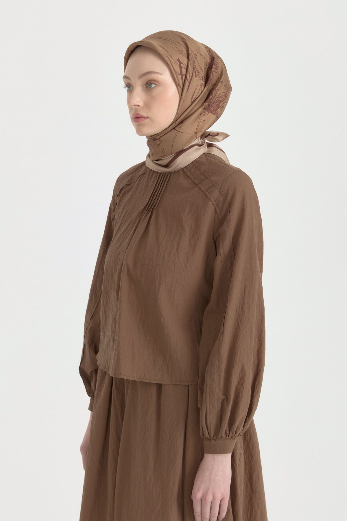 seren-twill-ipek-esarp-camel-264243.jpg