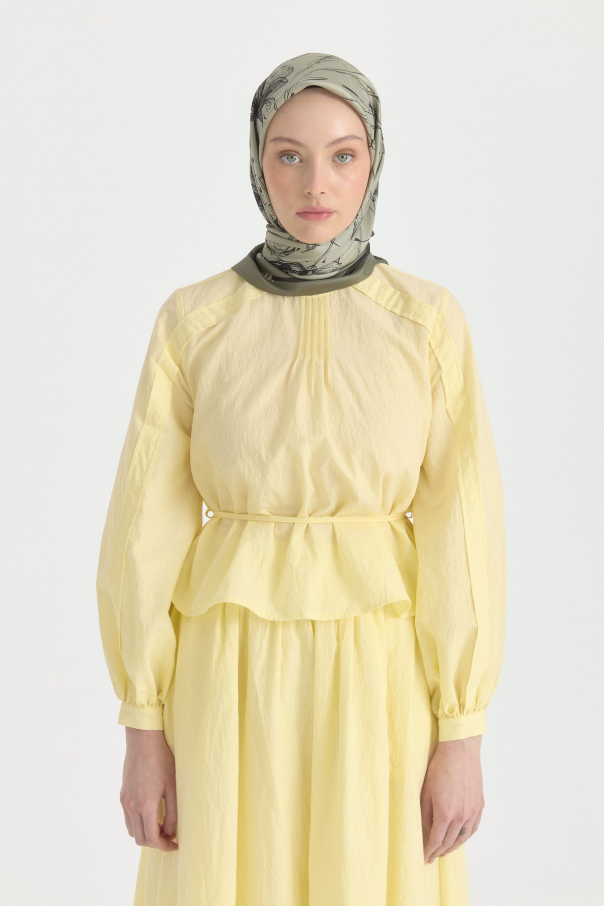 seren-twill-ipek-esarp-kuf-yesili-264262.jpg