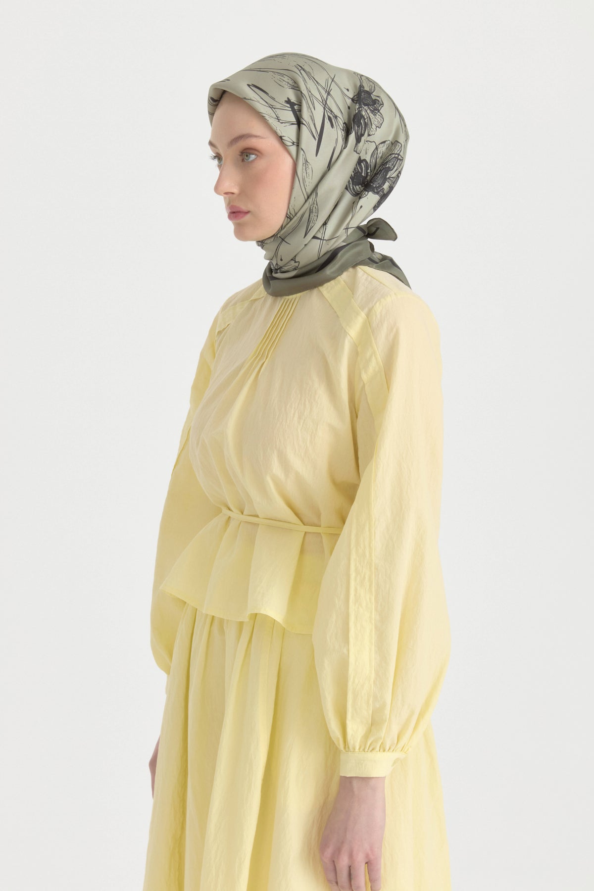 seren-twill-ipek-esarp-kuf-yesili-264263.jpg