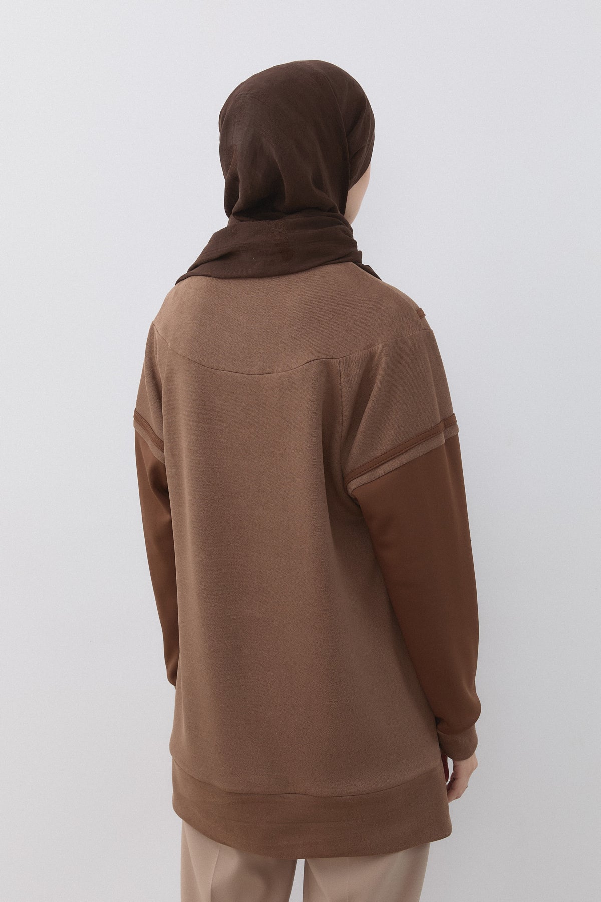 Şerit Detaylı Cupra Süet Sweat - Vizon