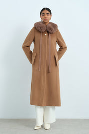 Seyyar Kürklü Düğme Detaylı Kaban - Camel