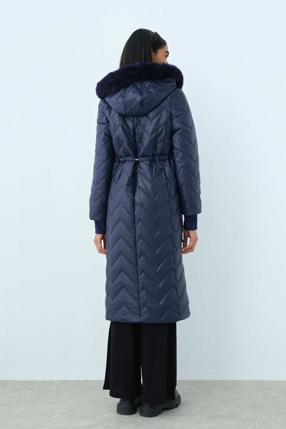 Detachable Fur Coat with Metal Details - Navy Blue