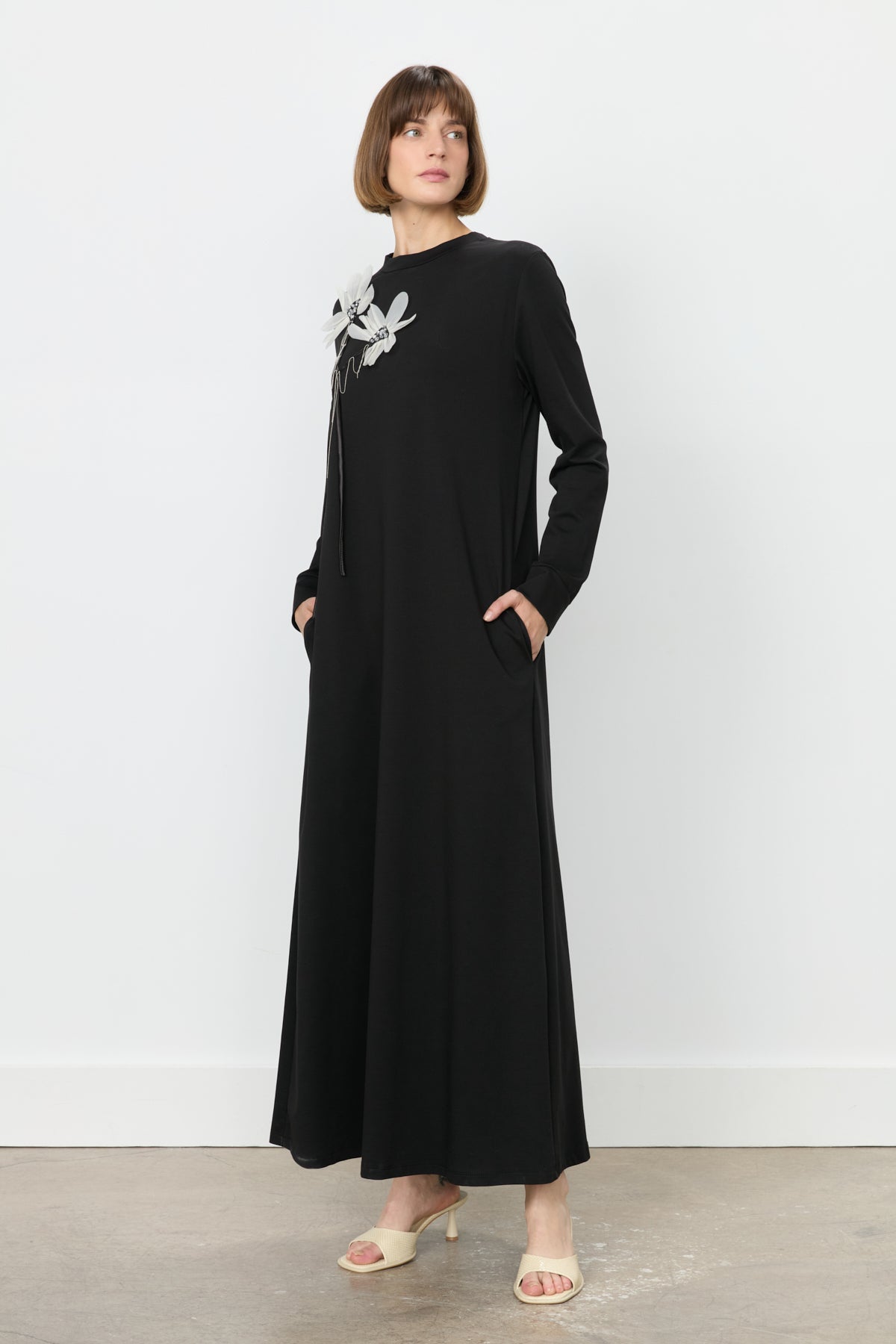 Chiffon and Floral Detail Dress - Black
