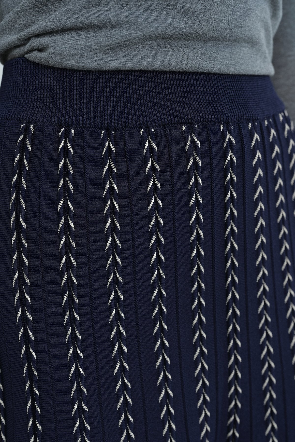 Glittery Pleated Knit Skirt - Navy Blue